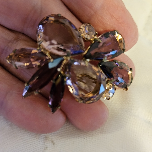 Vintage signed czech/slovania brooch - Picture 2 of 3